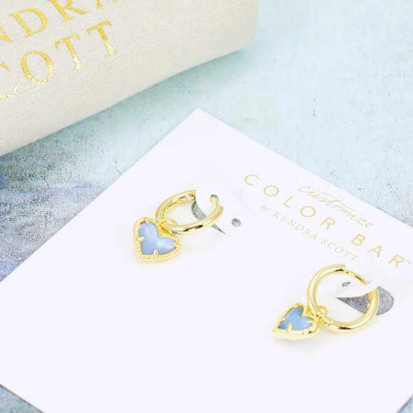 Kendra Scott Ari Heart Huggie Periwinkle Illusion Earrings Gold Plated - Picture 4 of 5